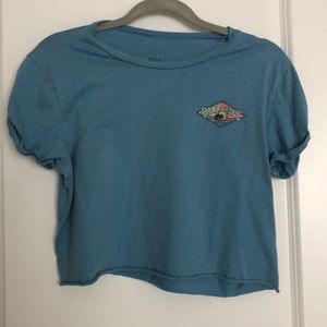 Billabong cropped t shirt